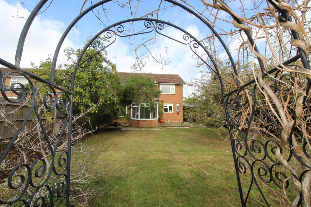 Northumberland Avenue, Aylesbury, HP21 7HJ, photo 18