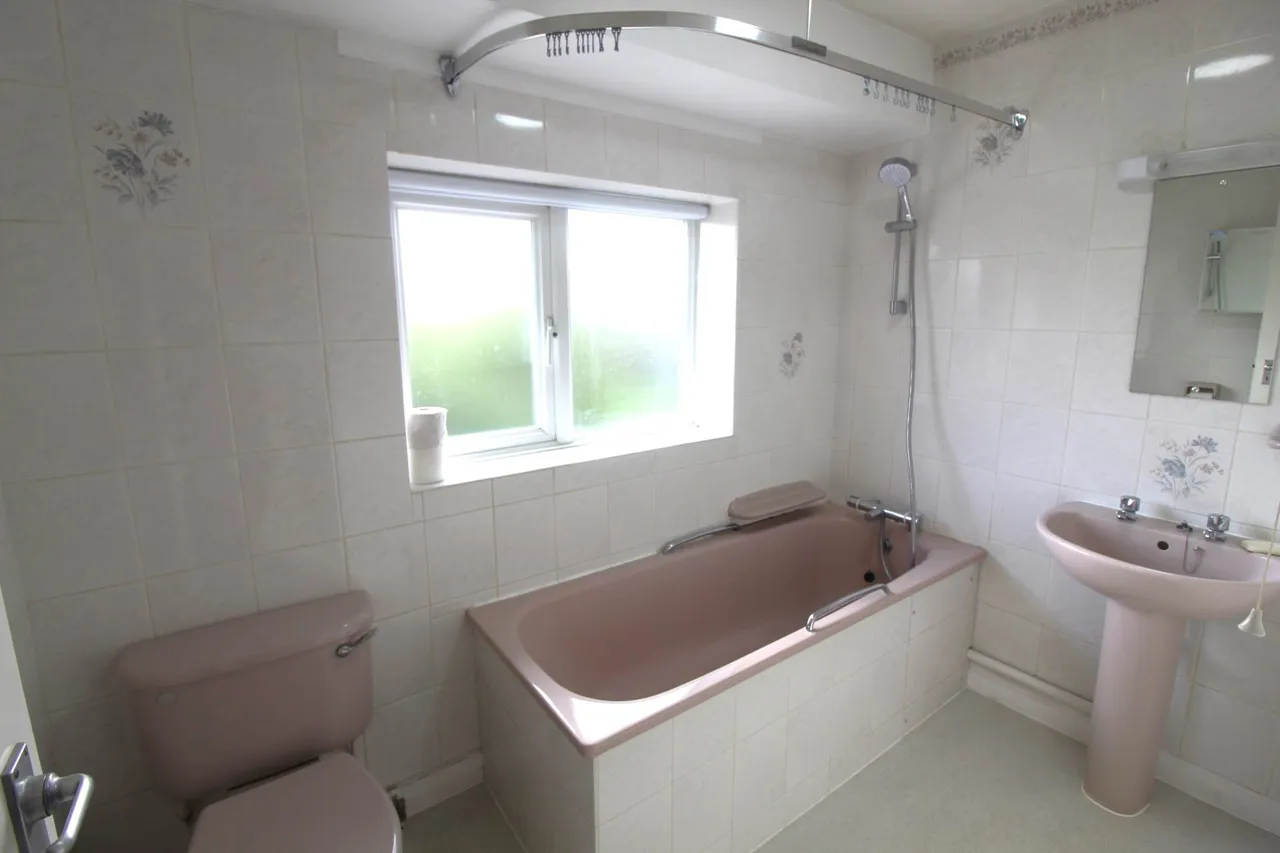 Northumberland Avenue, Aylesbury, HP21 7HJ, photo 8