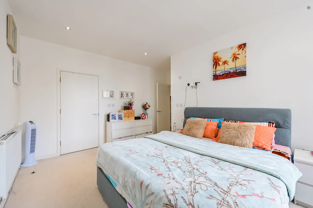 Flat 80, Boyd Building, London, photo 11