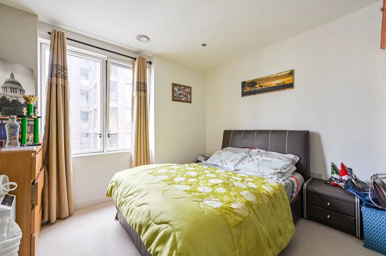 Flat 80, Boyd Building, London, photo 7