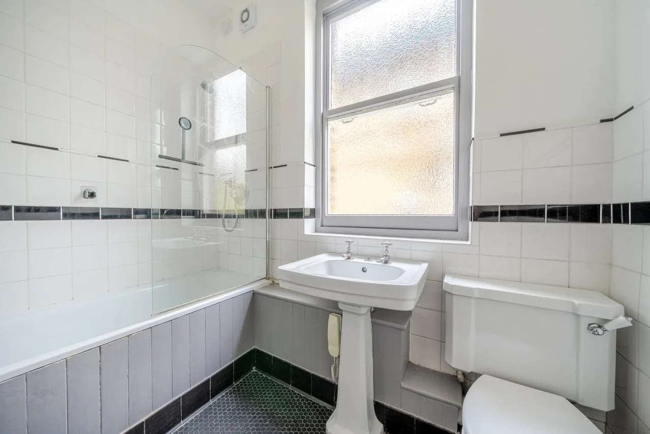 Victoria Crescent, Crystal Palace, SE19, photo 12