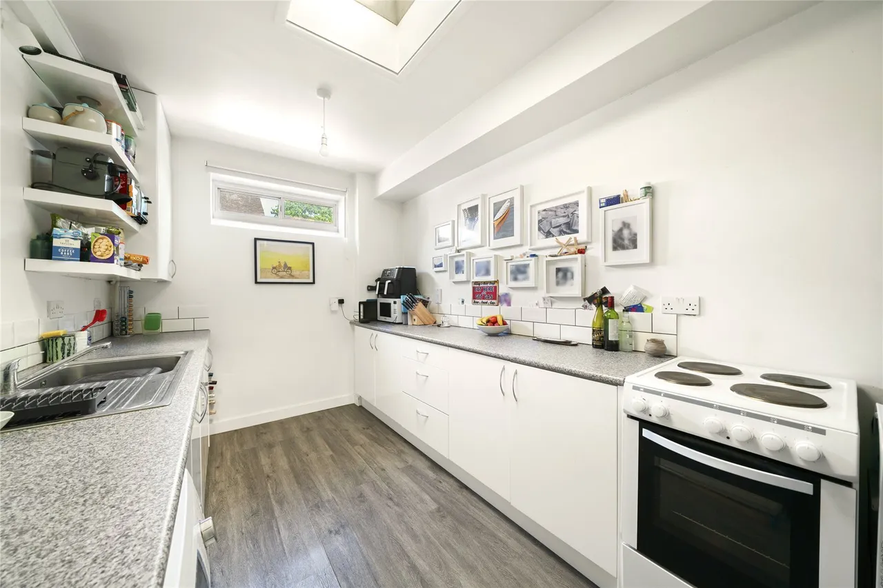 Southborough Road, Surbiton, KT6, photo 7