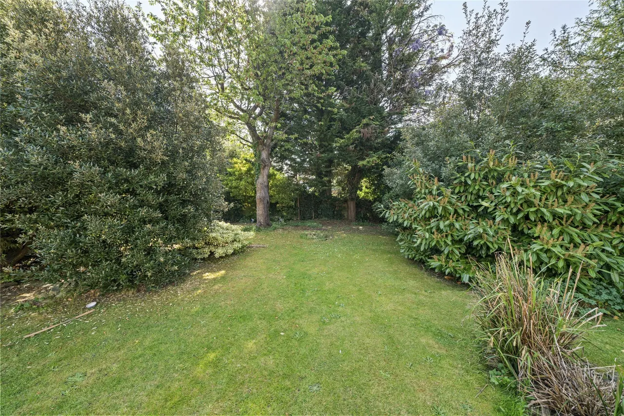 Southborough Road, Surbiton, KT6, photo 3