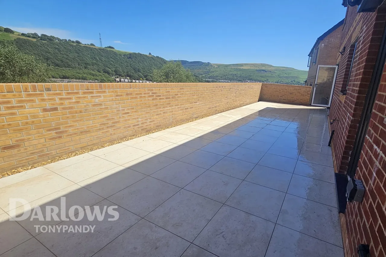 Pleasant Heights, Mount Pleasant, CF39, photo 15