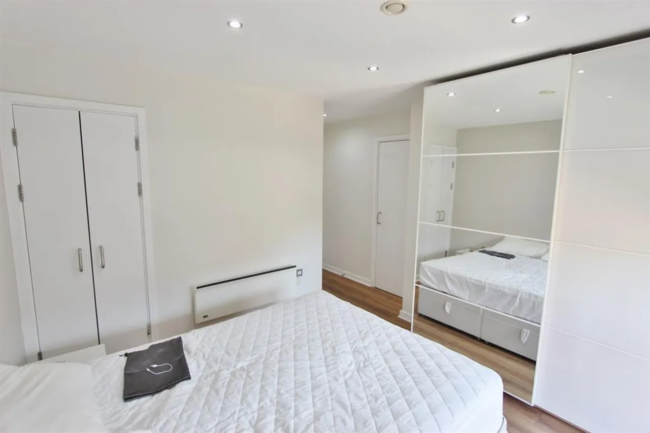 Ecclesall Road, Sheffield, S11, photo 7
