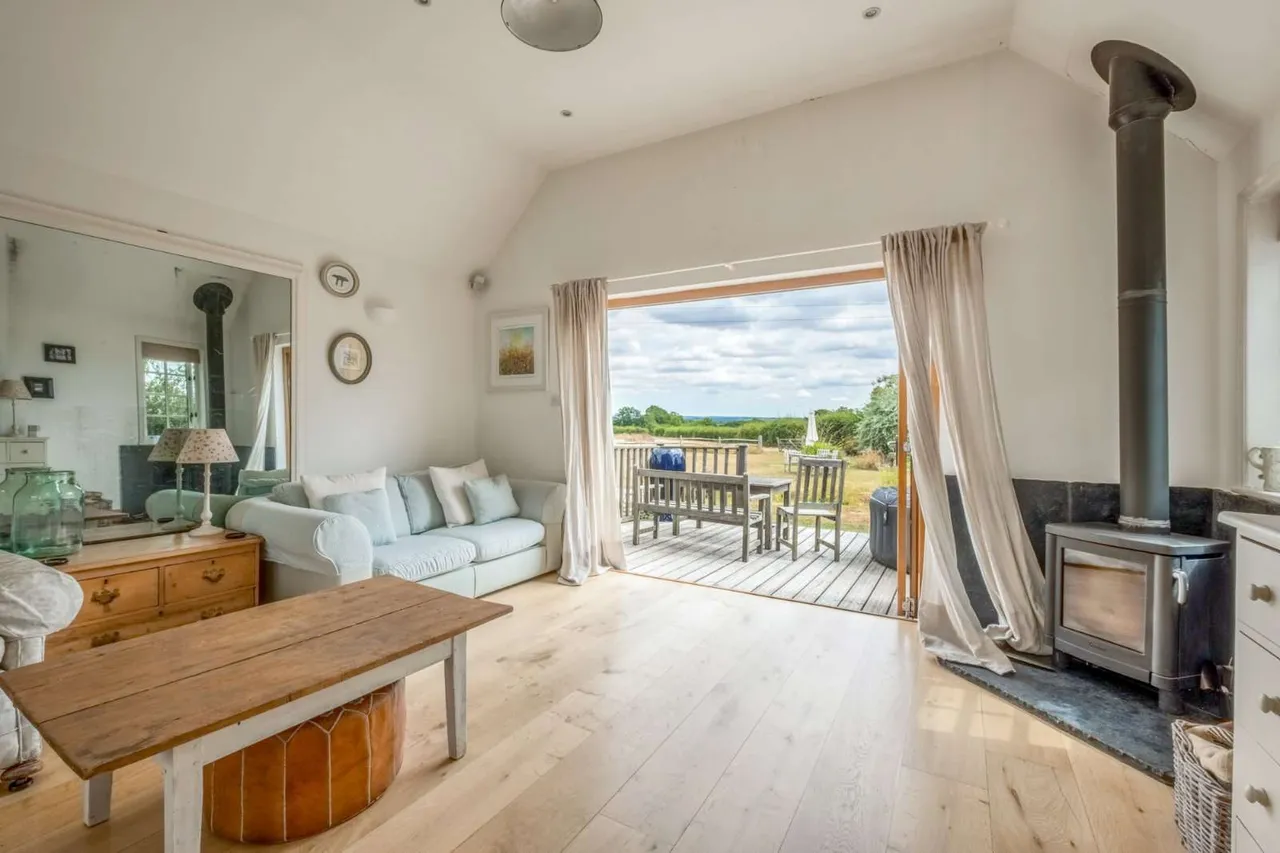 Lime Kiln Farm, The Cut, Smarden, Kent, TN27 8QN, photo 9