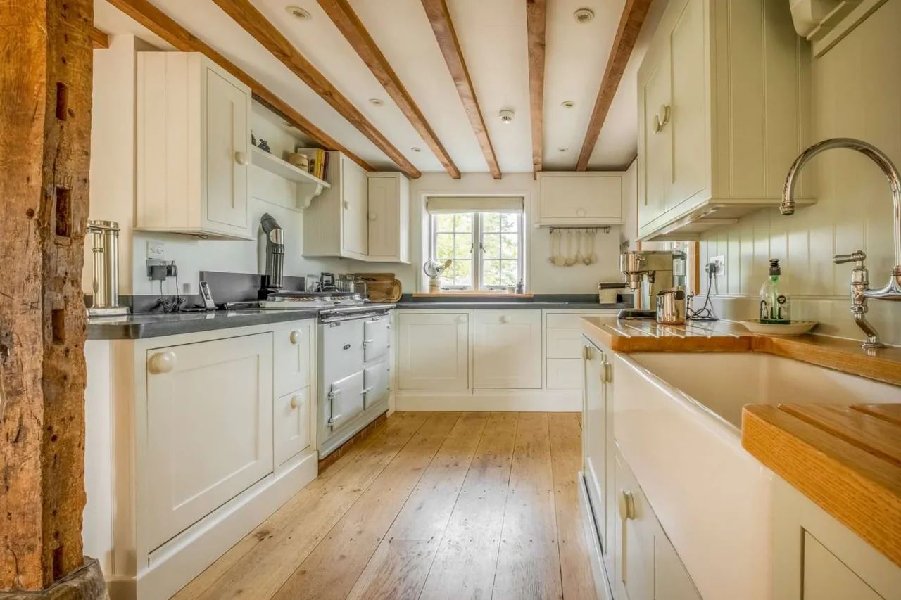 Lime Kiln Farm, The Cut, Smarden, Kent, TN27 8QN, photo 5