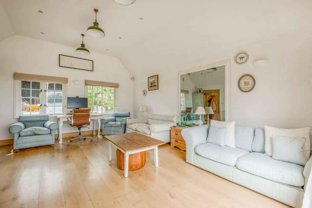 Lime Kiln Farm, The Cut, Smarden, Kent, TN27 8QN, photo 8
