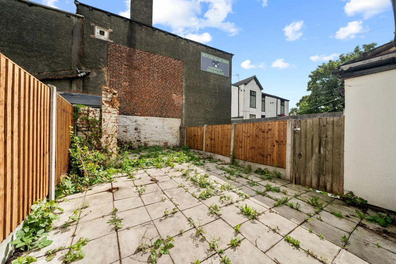 Westleigh Lane, Leigh, Leigh, WN7 5JE, photo 4