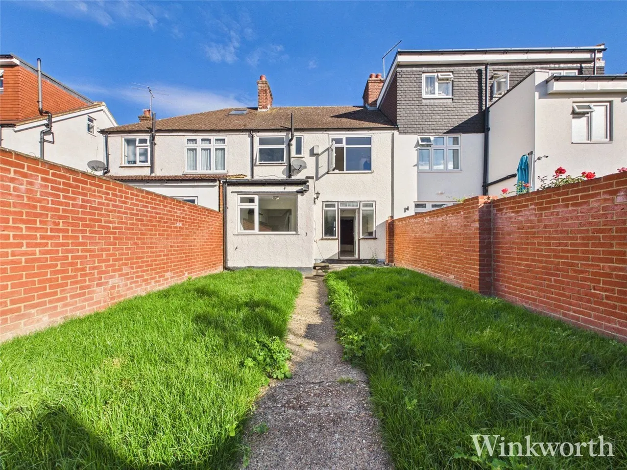 3 bed house to rent, Cloister Road, London, W3