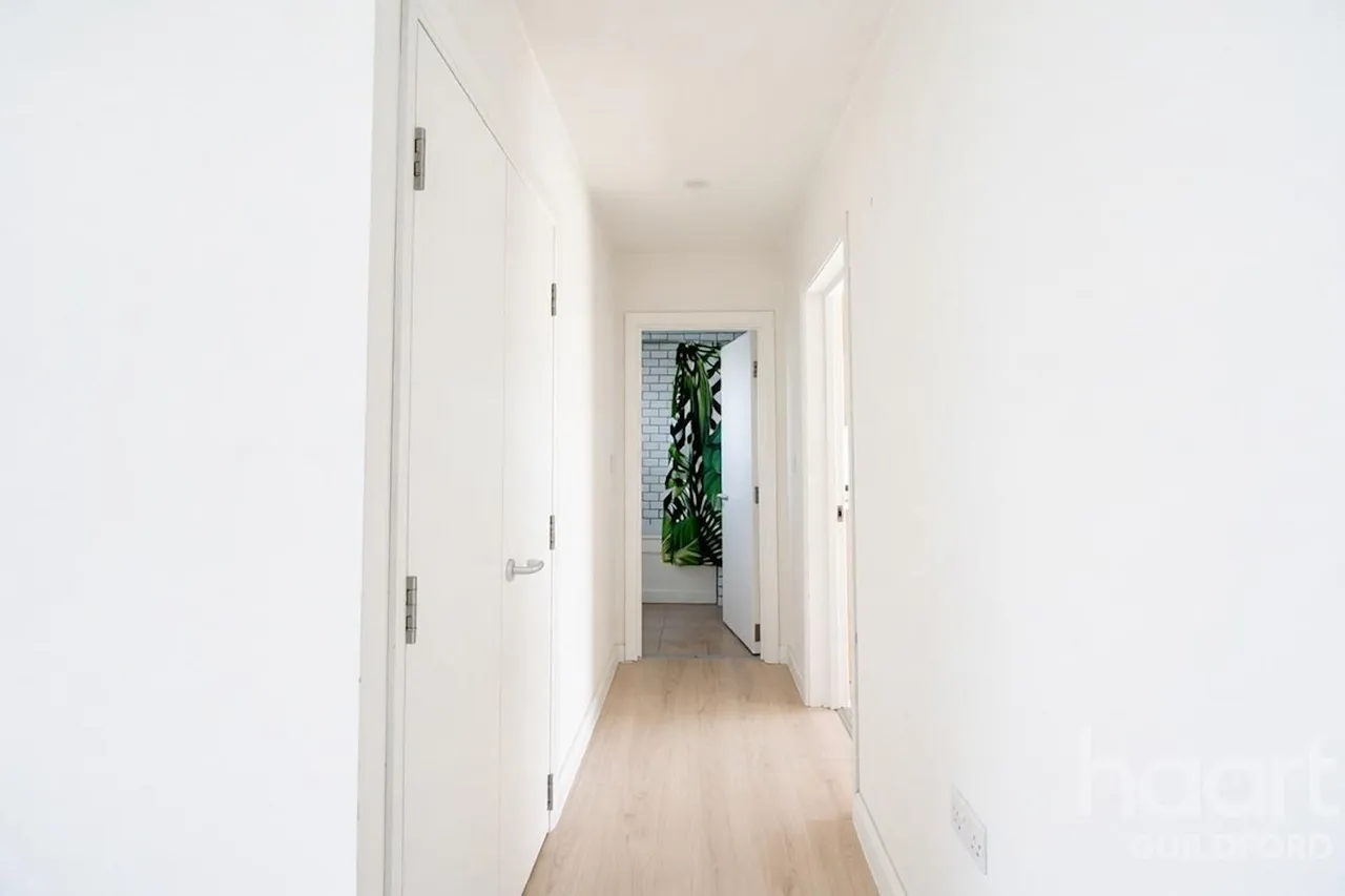 1 bed flat to rent, Tunsgate Quarter, GU1