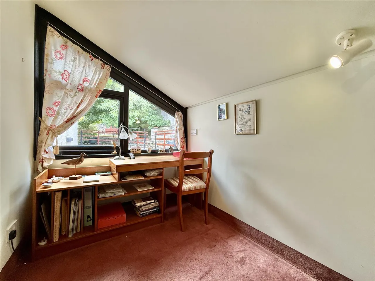 Polhearne Lane, Brixham, photo 14