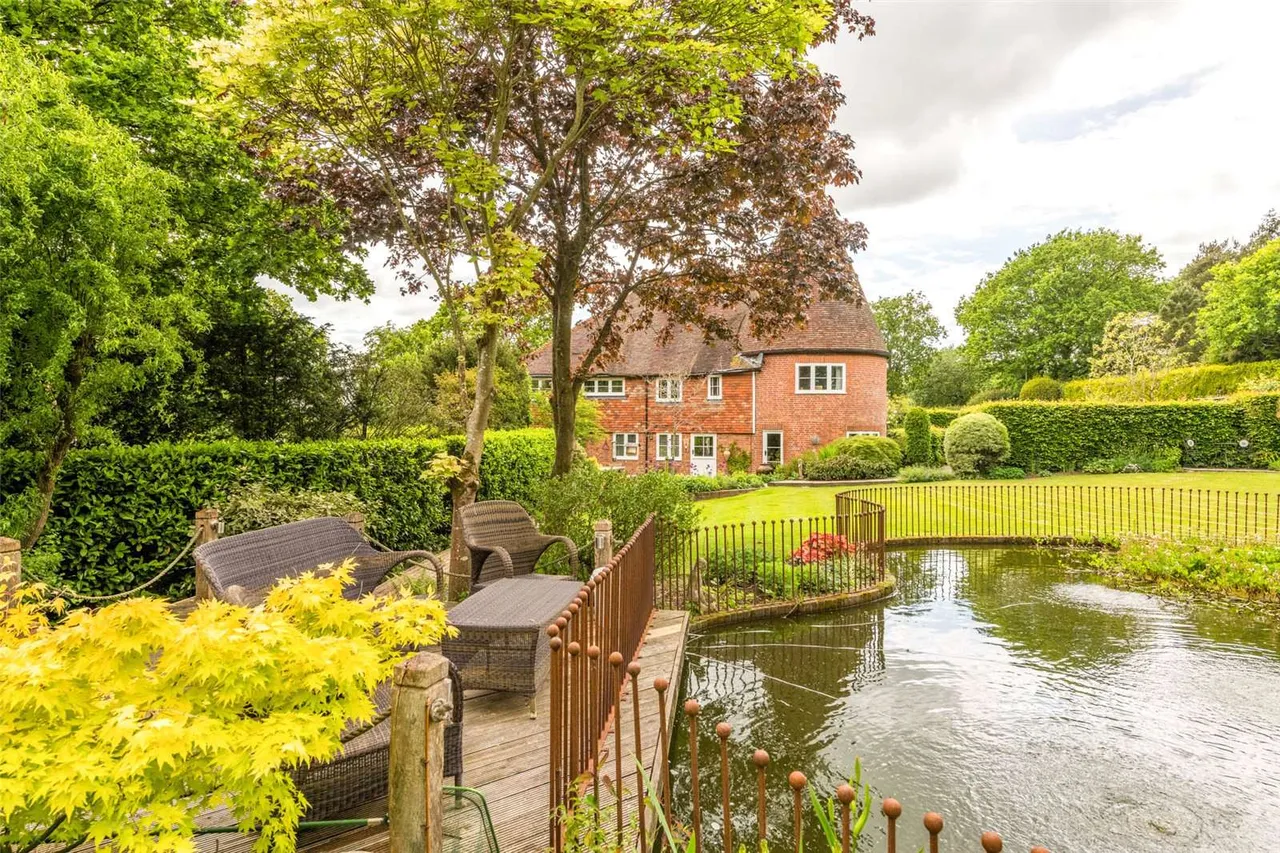 5 bed house for sale — Ethnam Lane, Sandhurst, Cranbrook, Kent, TN18 5PS