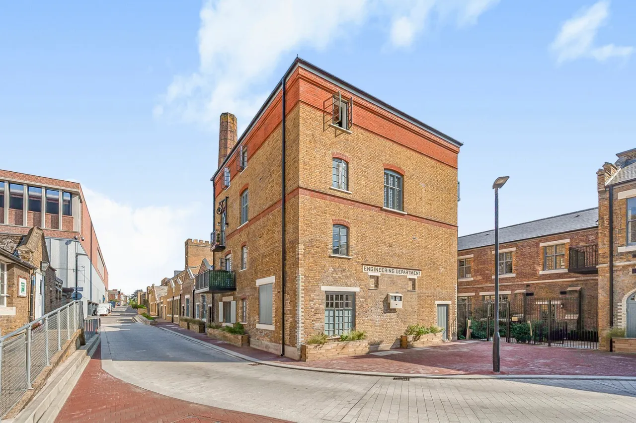 Seacole Walk, London, SW17, photo 9