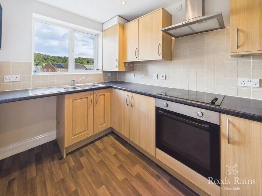 Phoenix Drive, Scarborough, North Yorkshire, YO12, photo 12