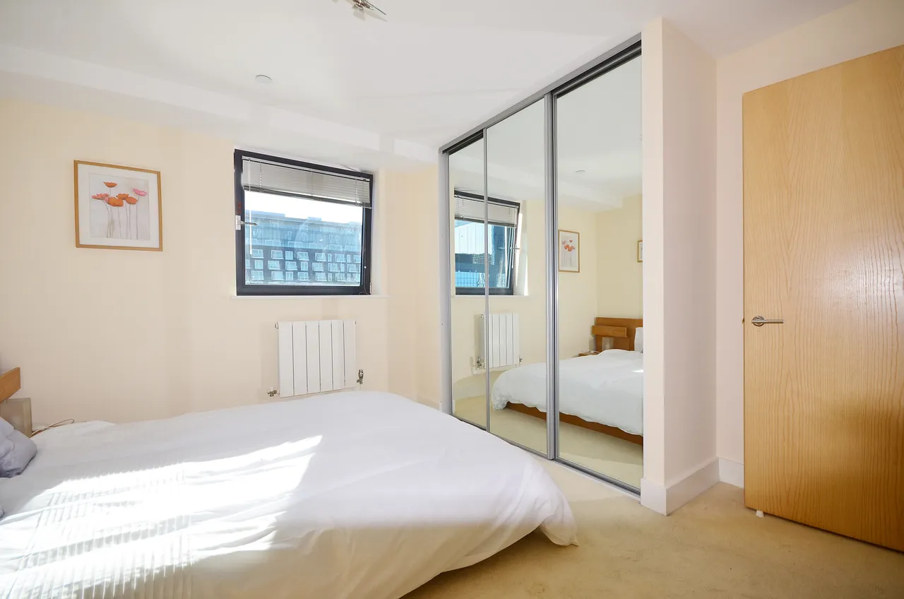 London, E14, photo 7