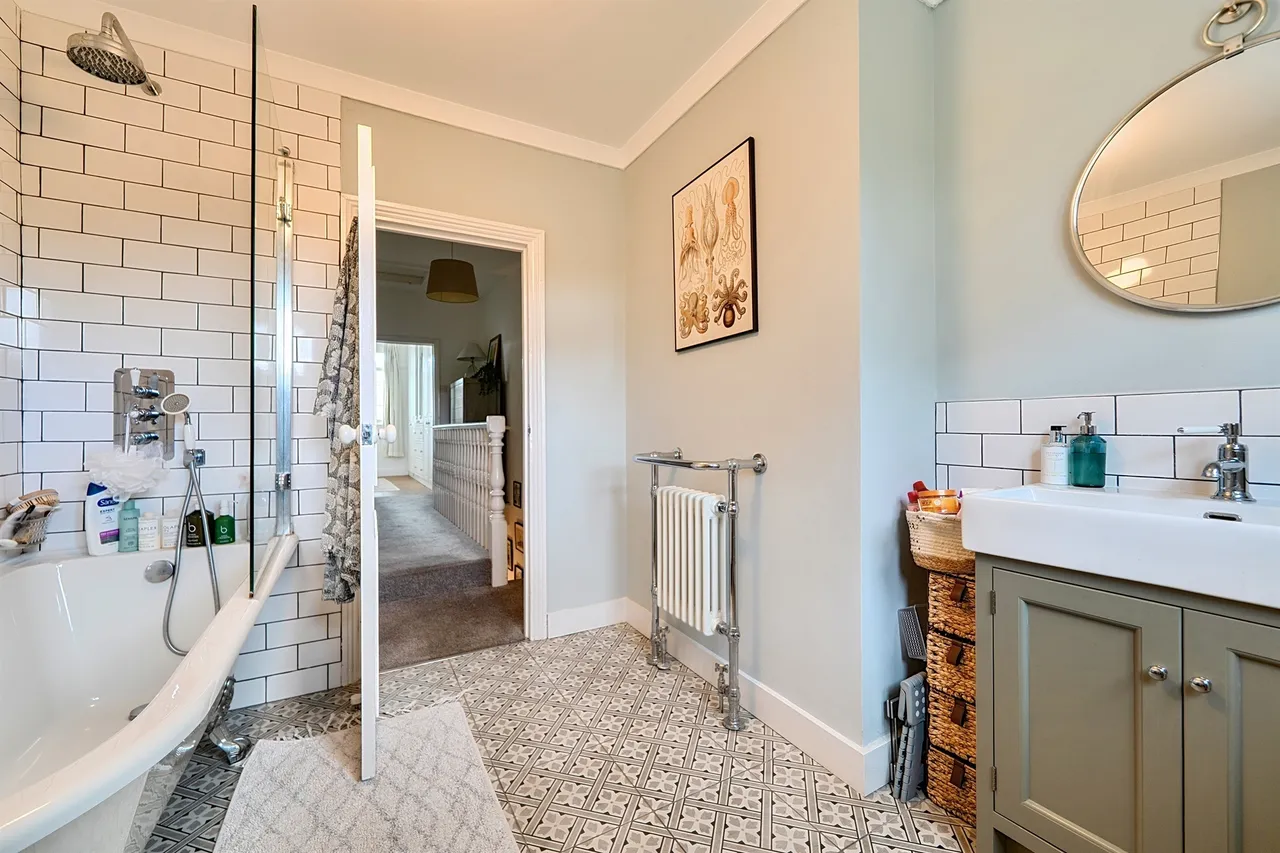 Hawthorn Grove, Enfield, EN2, photo 11