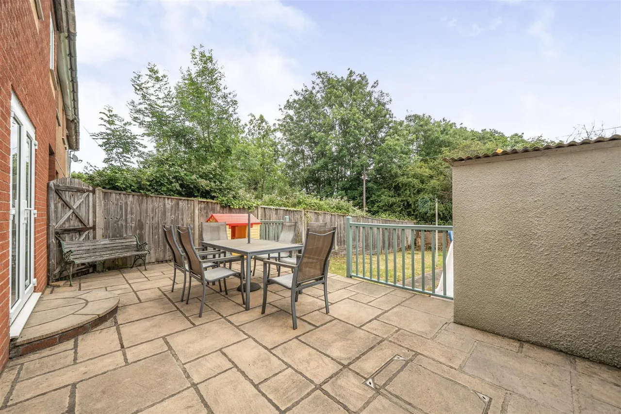Wyndham Crescent, Broomhill, BS4, photo 17