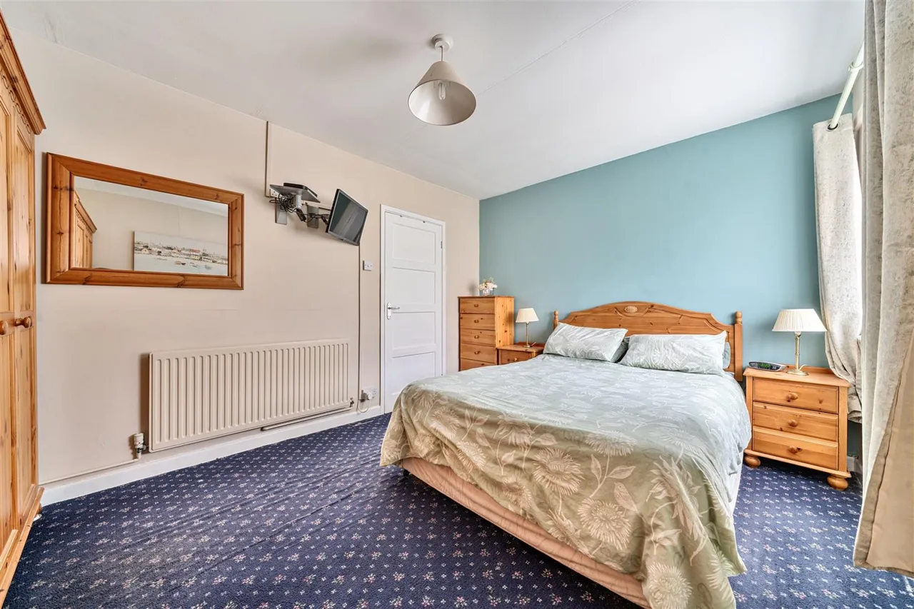 Wyndham Crescent, Broomhill, BS4, photo 11