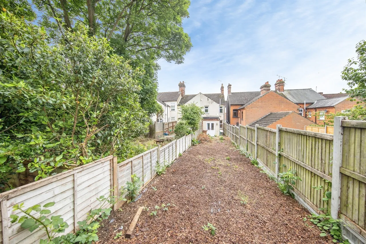St. Johns Road, Ipswich, photo 9