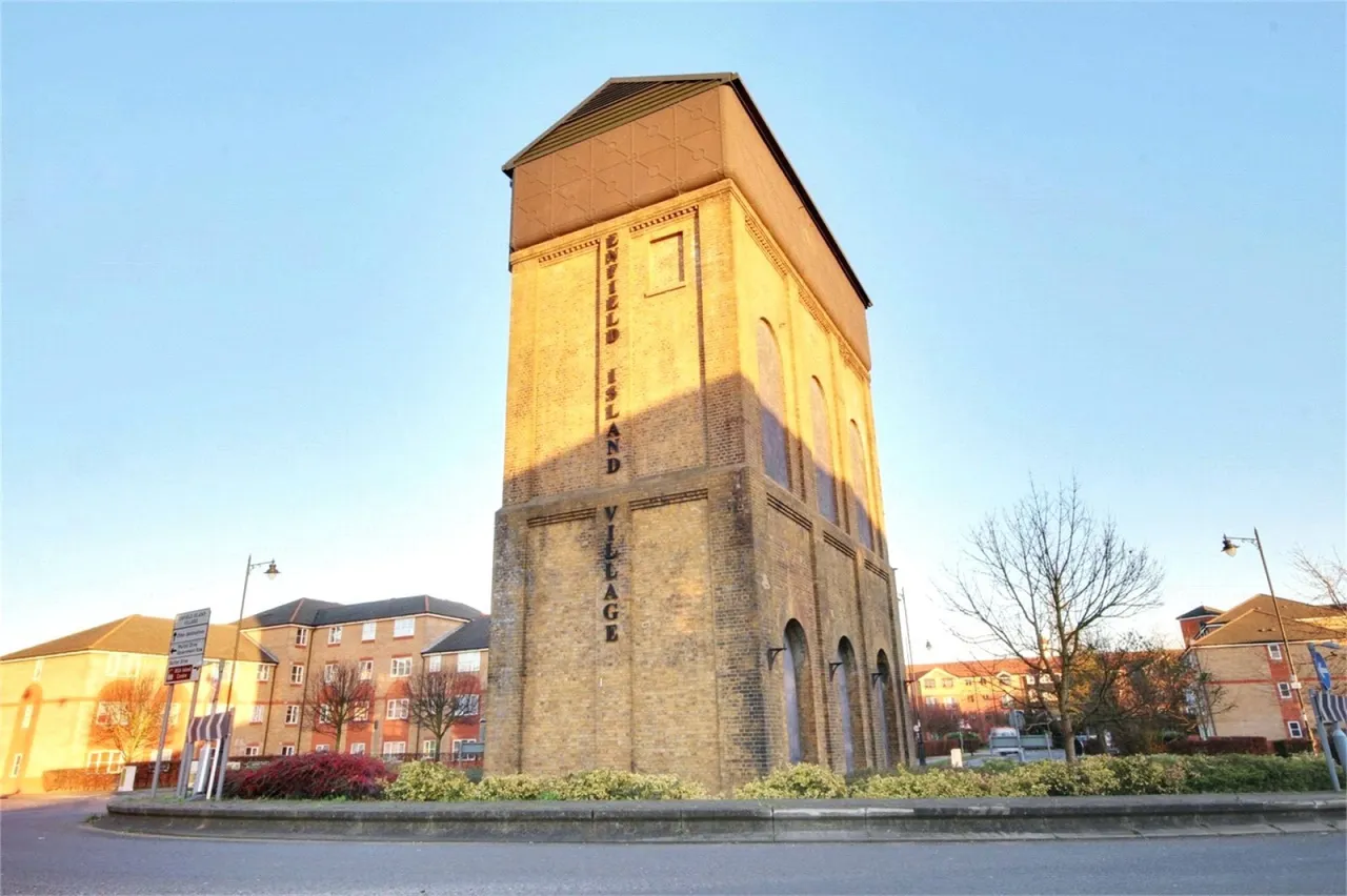 Colgate Place, Enfield, EN3, photo 13