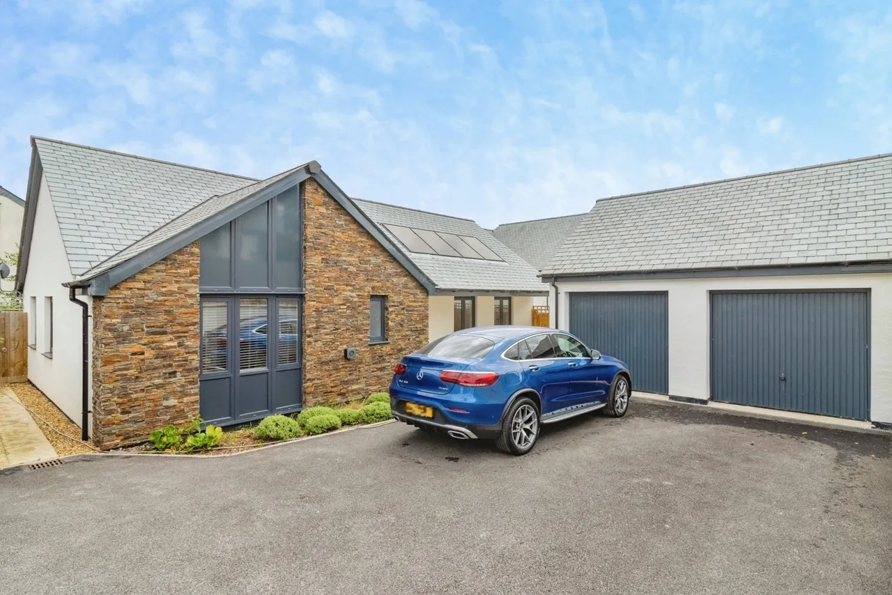 3 bed house for sale, Sawfield Drive, Dartington, TQ9