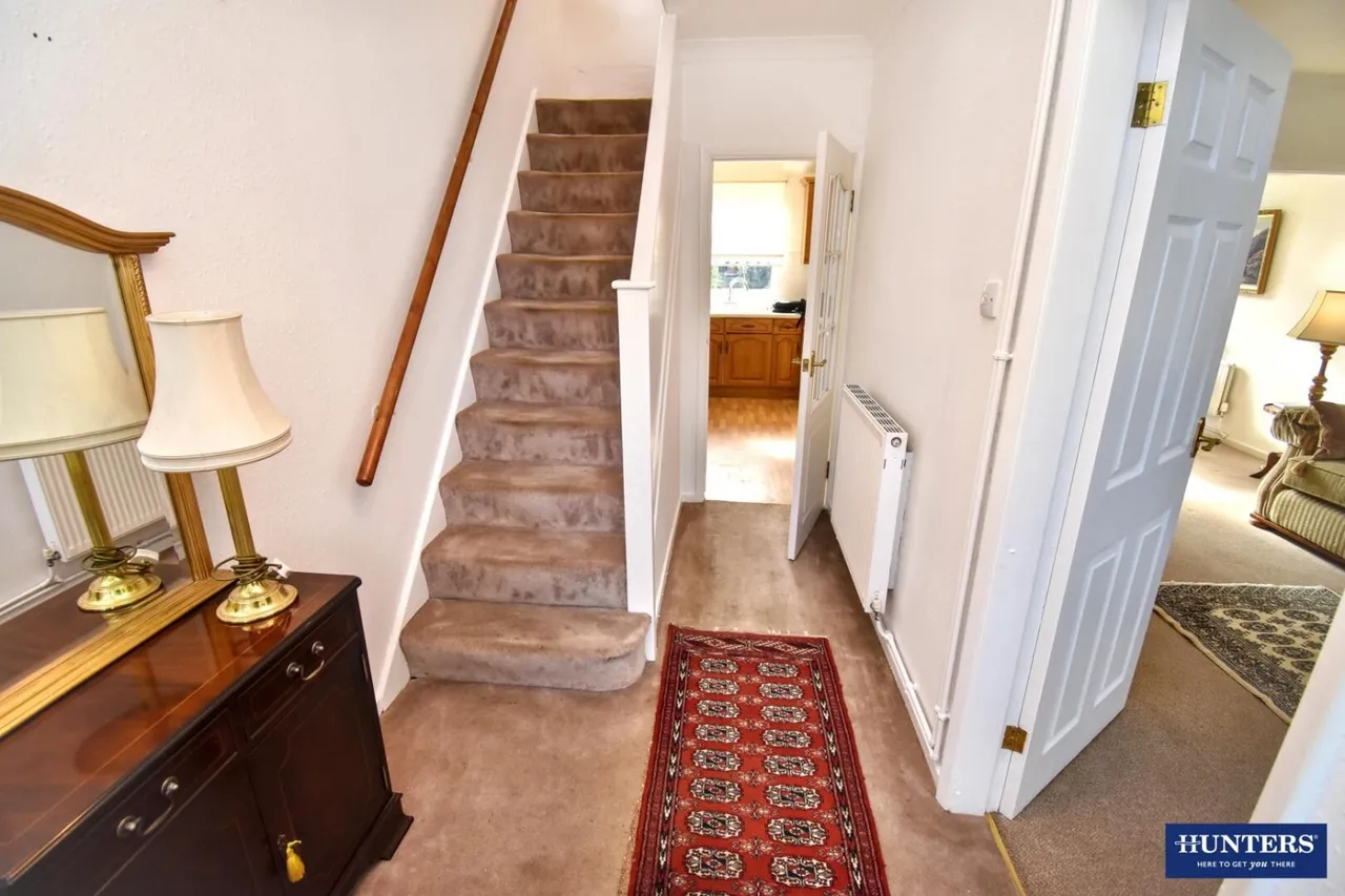 Carlton Drive, Wigston, photo 9