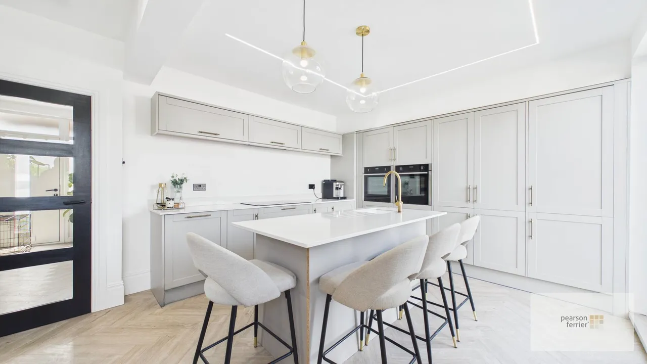 Derby Road, Whitefield, Manchester, M45 6TW, photo 4