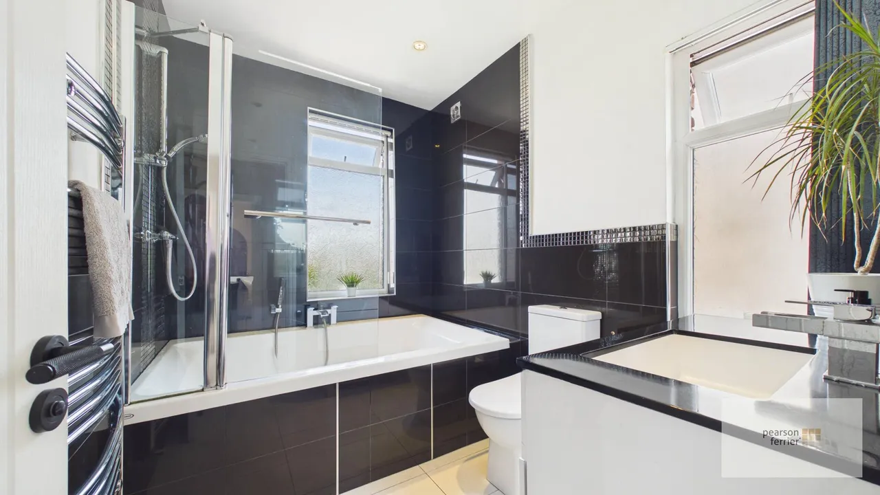 Derby Road, Whitefield, Manchester, M45 6TW, photo 15