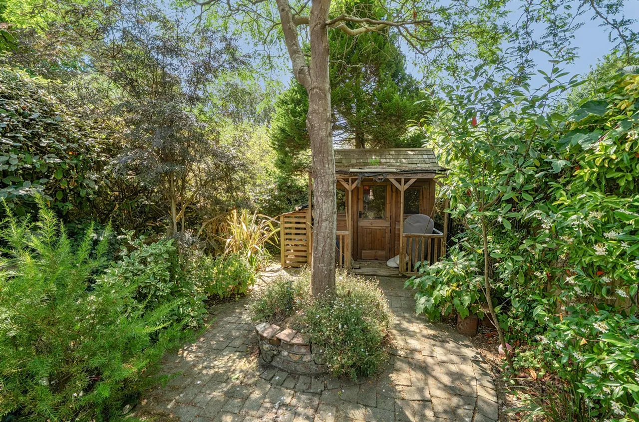 Pound Road, West Wittering, PO20, photo 27