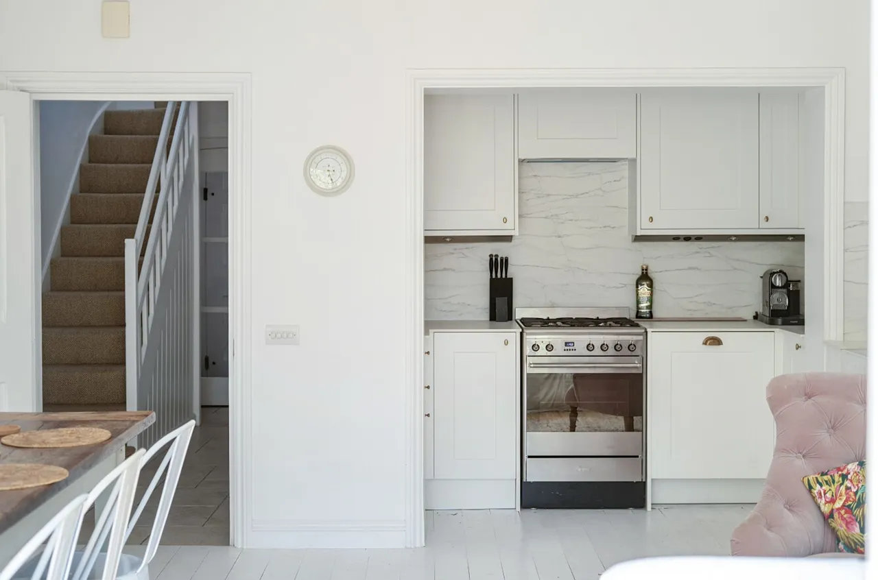 Pound Road, West Wittering, PO20, photo 9