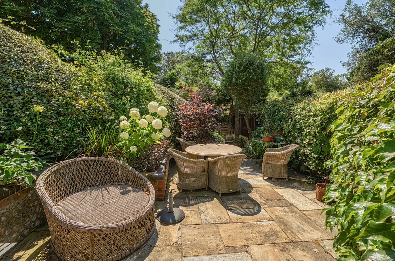 Pound Road, West Wittering, PO20, photo 26