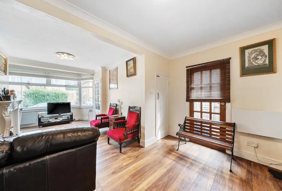 Hilary Avenue, Mitcham, CR4, photo 9