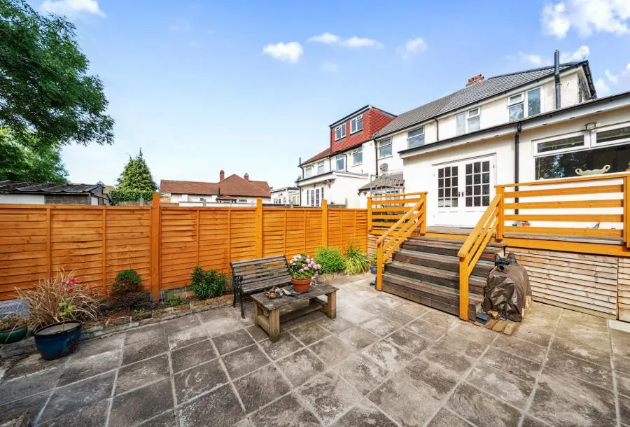 Hilary Avenue, Mitcham, CR4, photo 16
