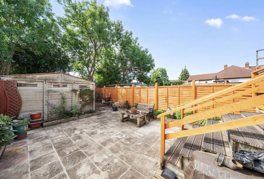 Hilary Avenue, Mitcham, CR4, photo 15