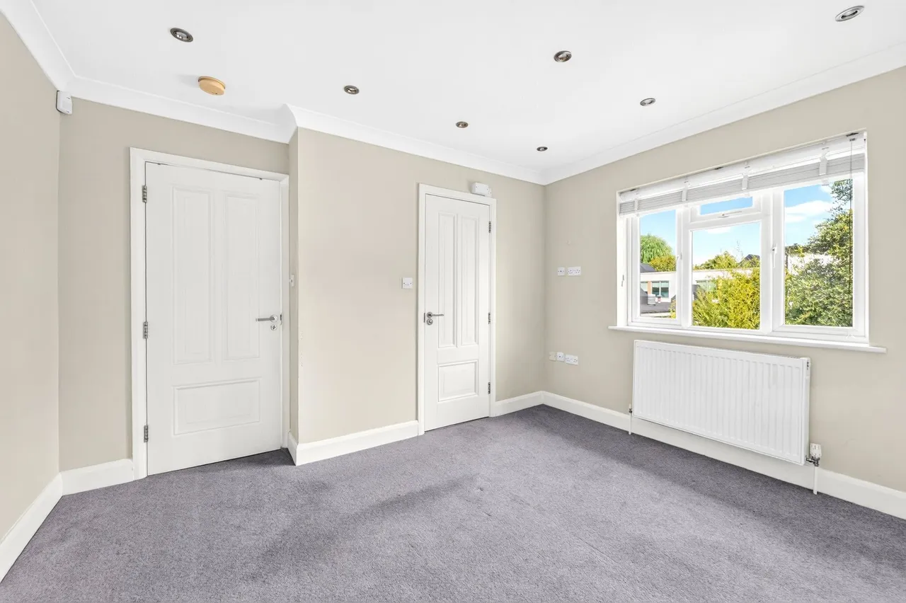 Barry Road, London, SE22, photo 19