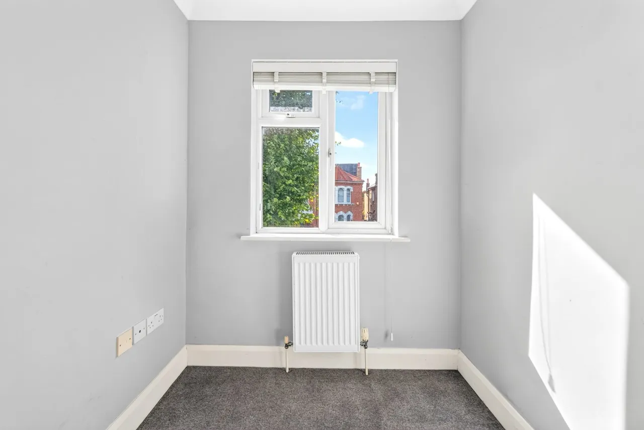 Barry Road, London, SE22, photo 16