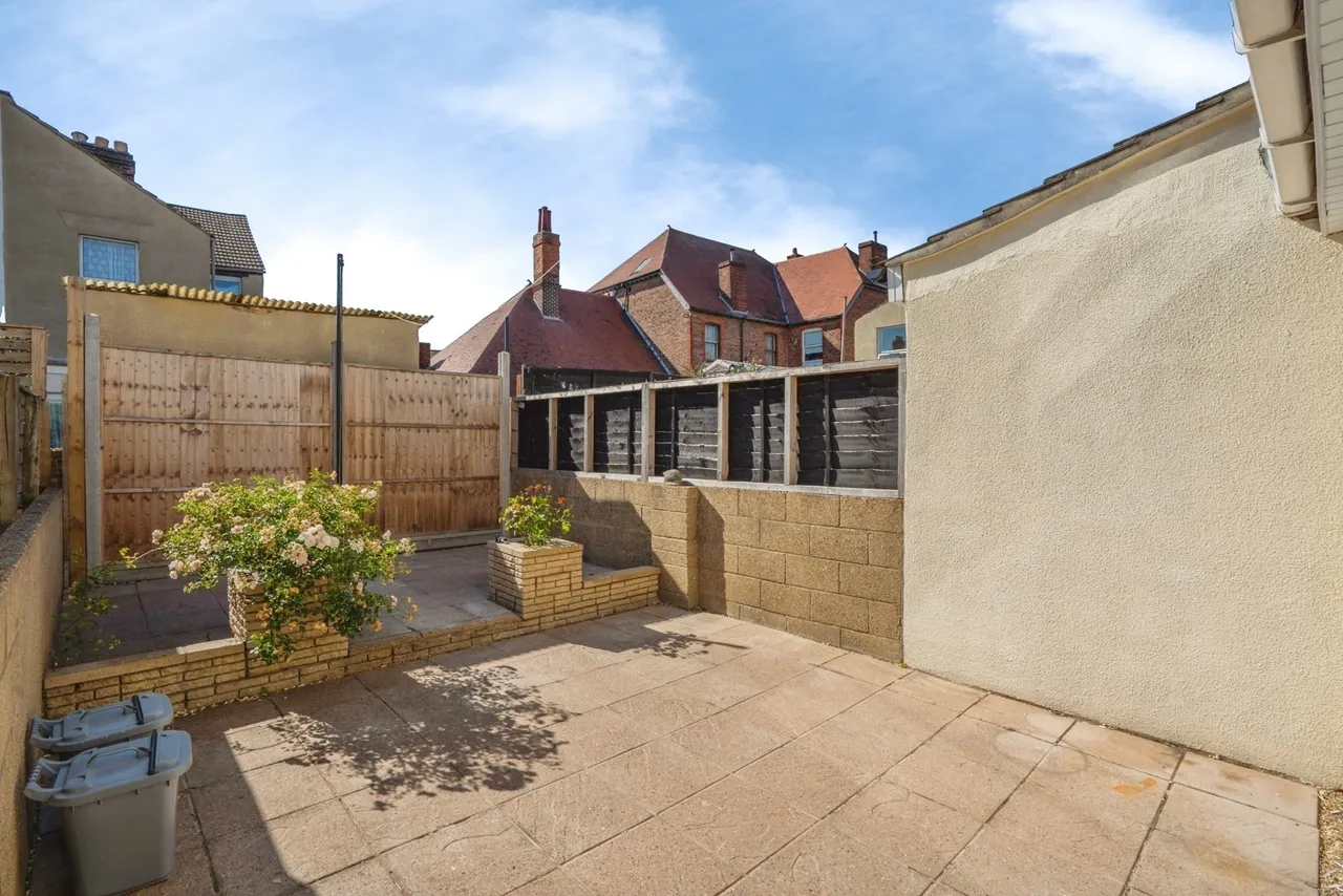 Paulsgrove Road, Portsmouth, PO2, photo 20