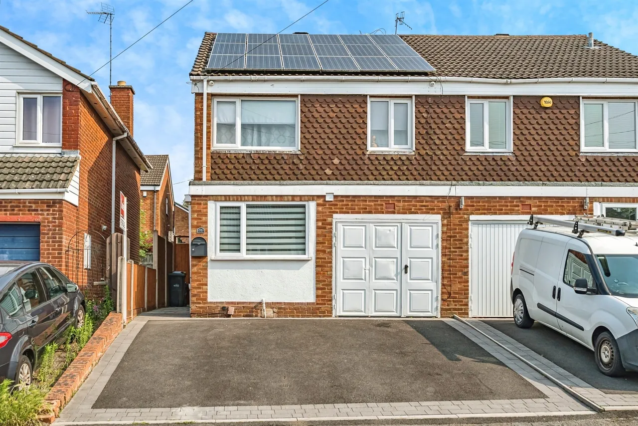 3 bed house for sale, Scafell Road, Stourbridge, DY8