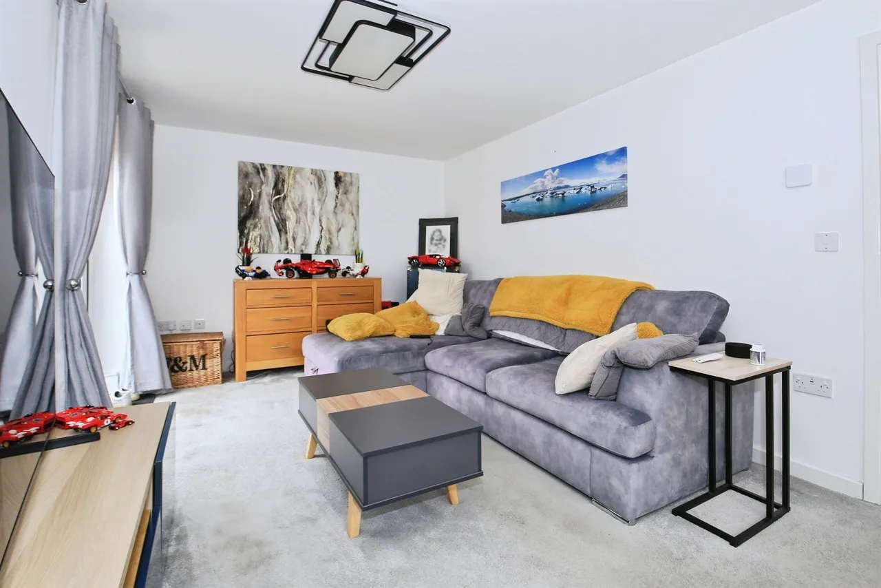 Cornmill Close, Farcet, PE7, photo 3