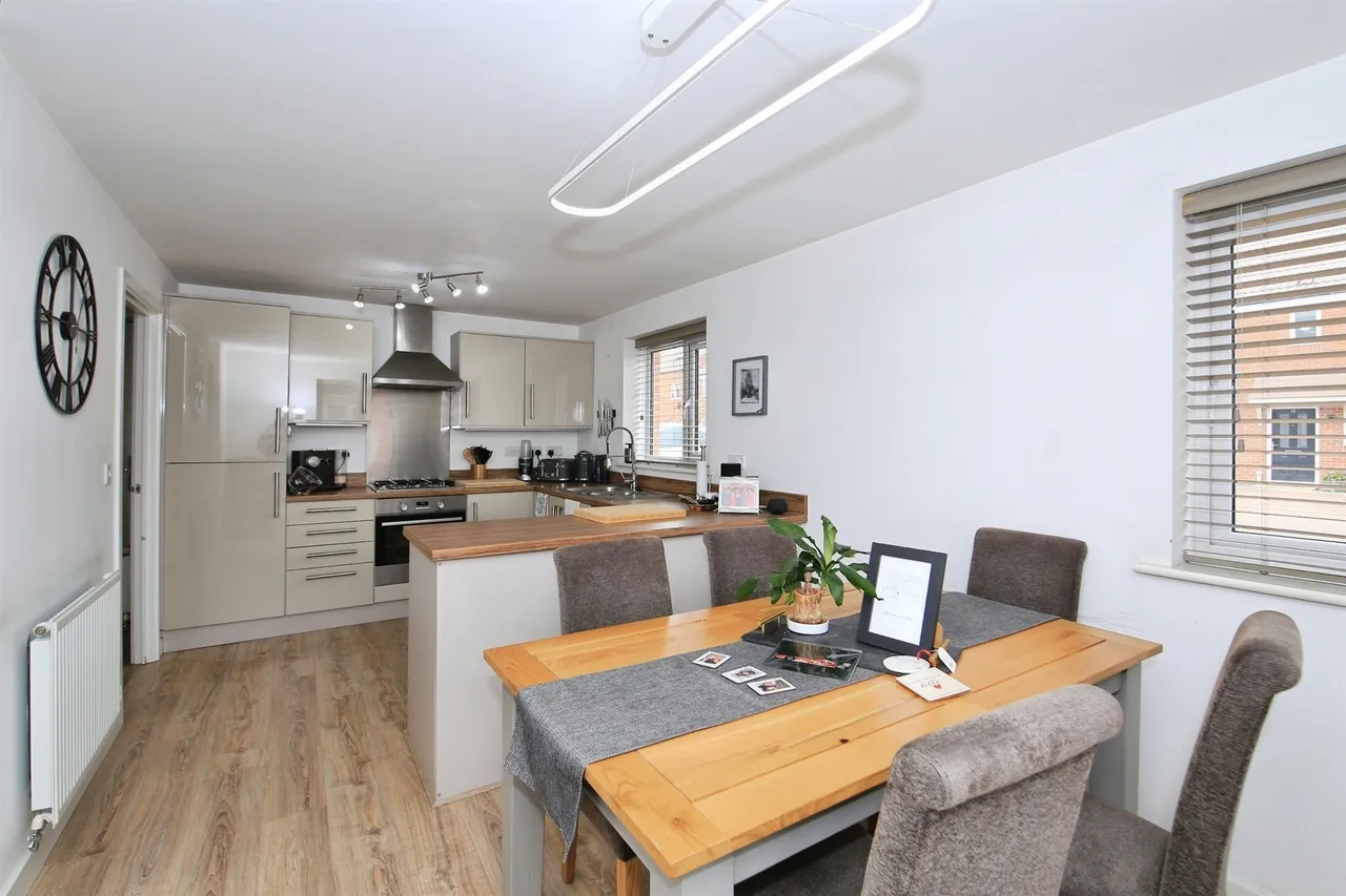 Cornmill Close, Farcet, PE7, photo 6