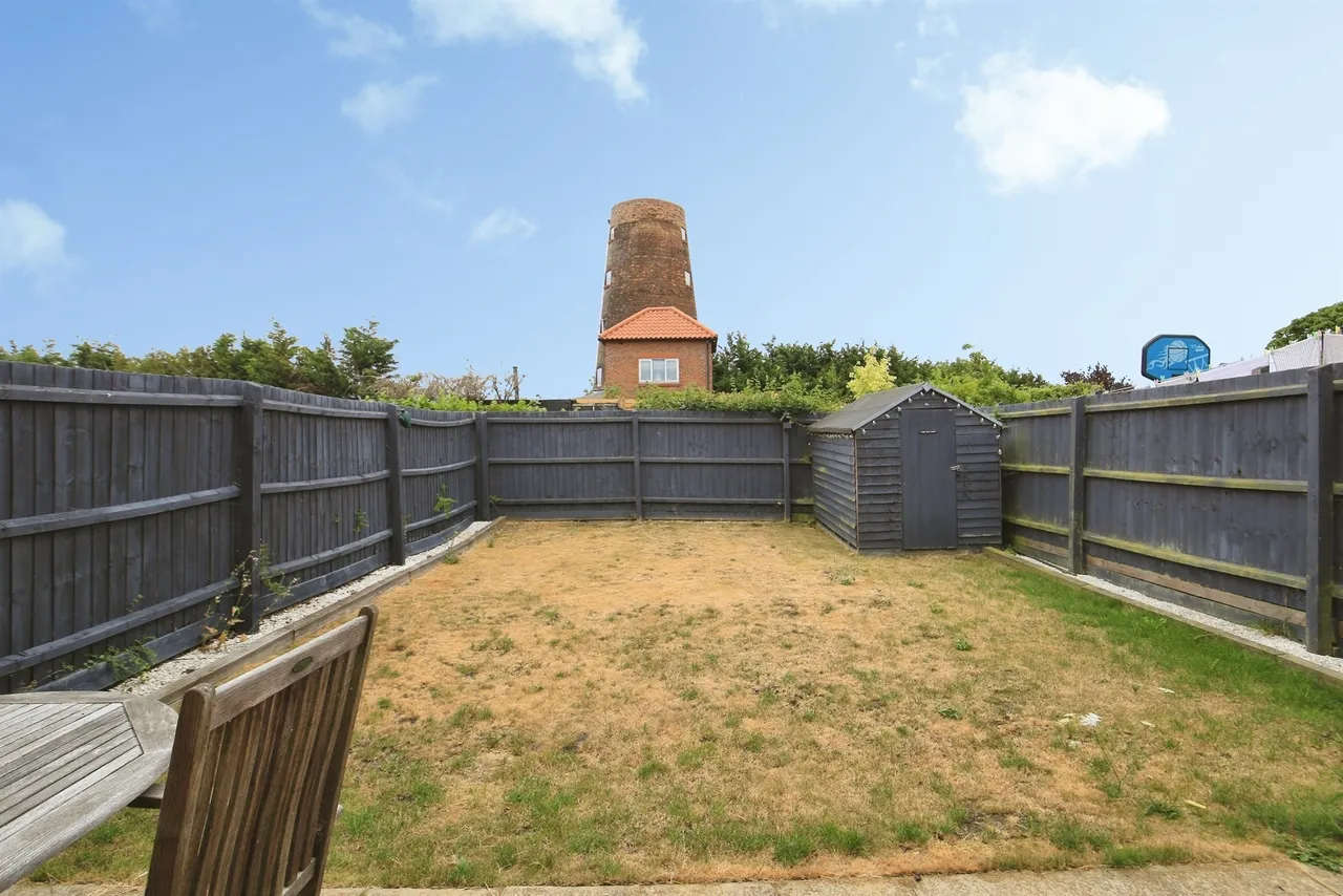 Cornmill Close, Farcet, PE7, photo 16