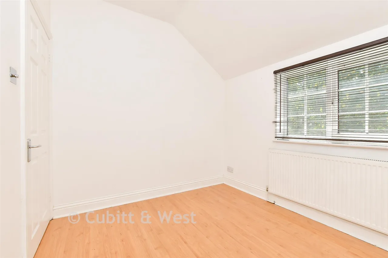 Woodcote Mews, Wallington, SM6, photo 6