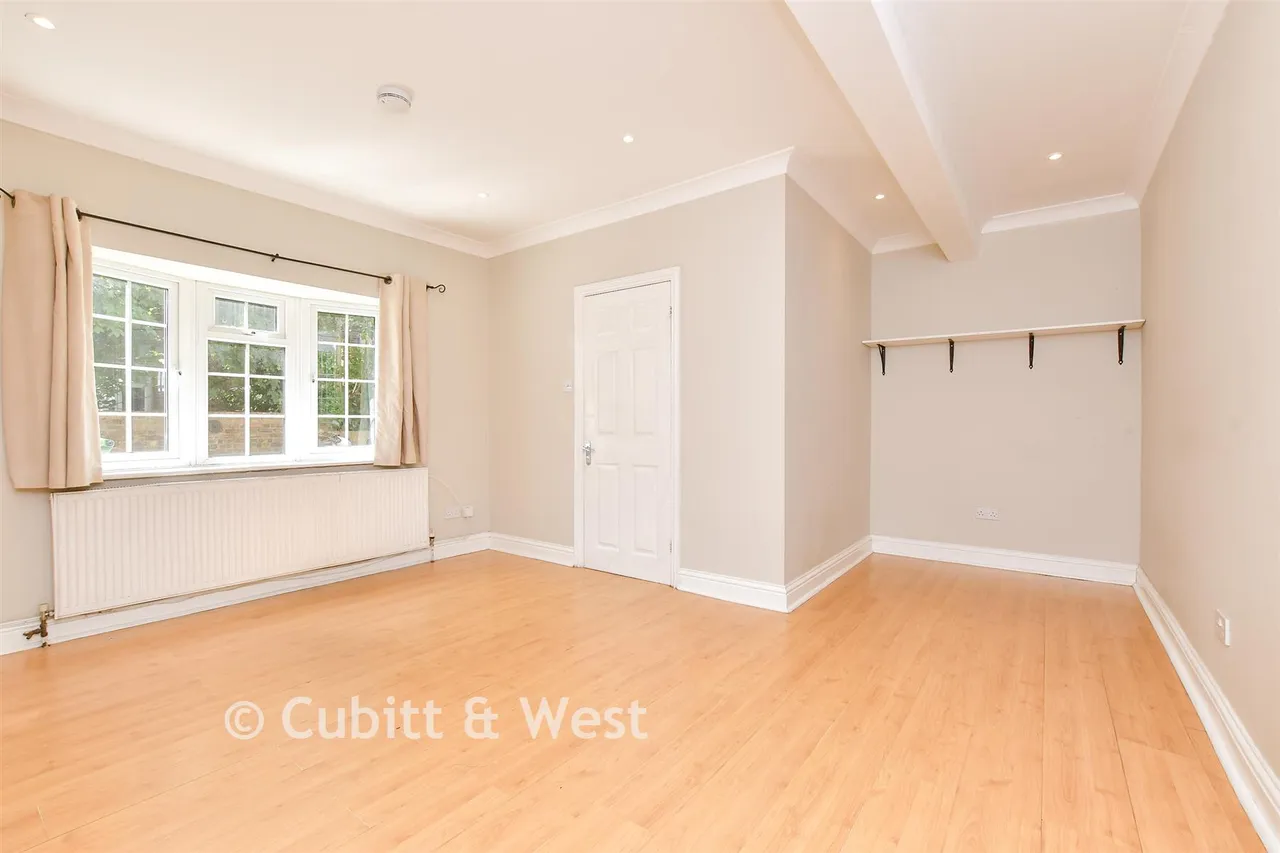 Woodcote Mews, Wallington, SM6, photo 3