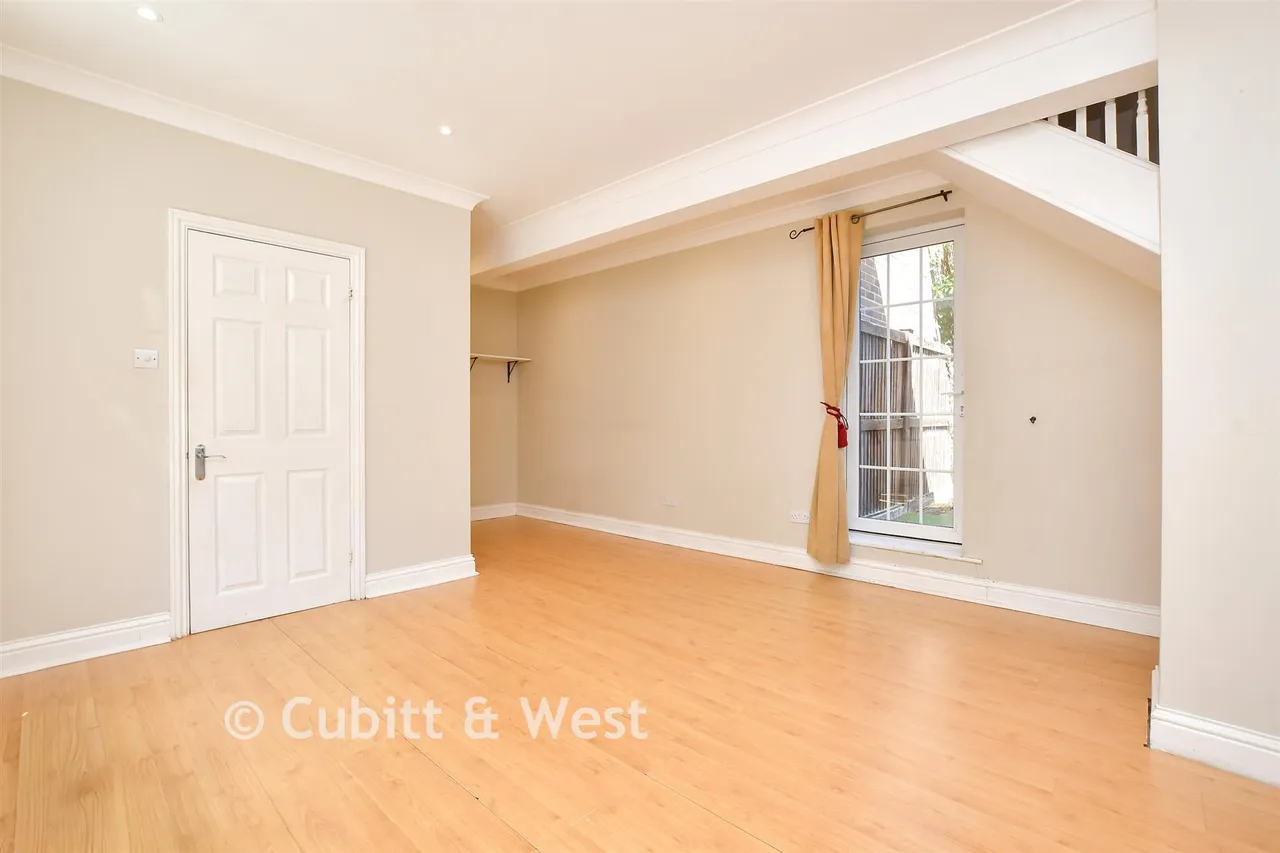 Woodcote Mews, Wallington, SM6, photo 8