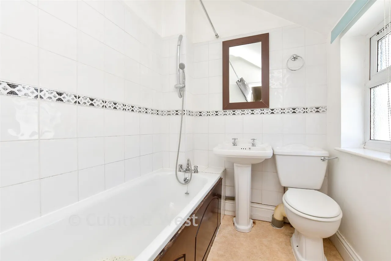 Woodcote Mews, Wallington, SM6, photo 7