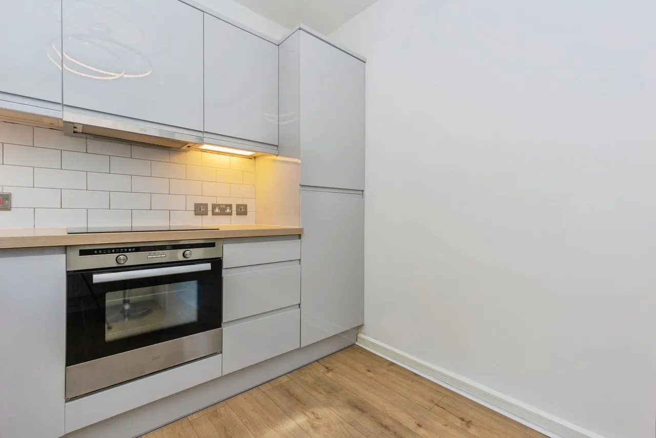 Mount Drive, Marple, Stockport, Greater Manchester, SK6, photo 6