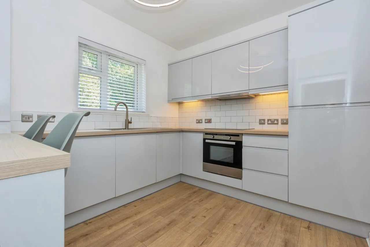 Mount Drive, Marple, Stockport, Greater Manchester, SK6, photo 5