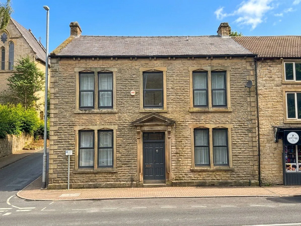 5 bed house for sale, Burnley Road, Bacup, OL13