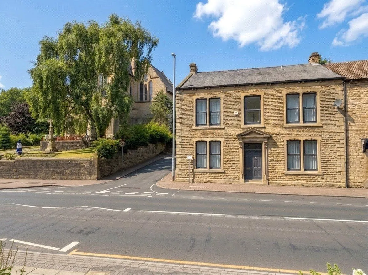 Burnley Road, Bacup, OL13, photo 9